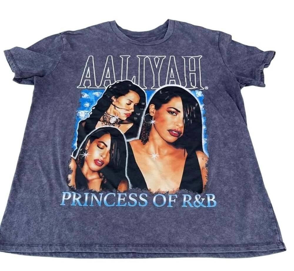 Aaliyah Princess of R&B Acid Wash Graphic T-Shirt Size XL